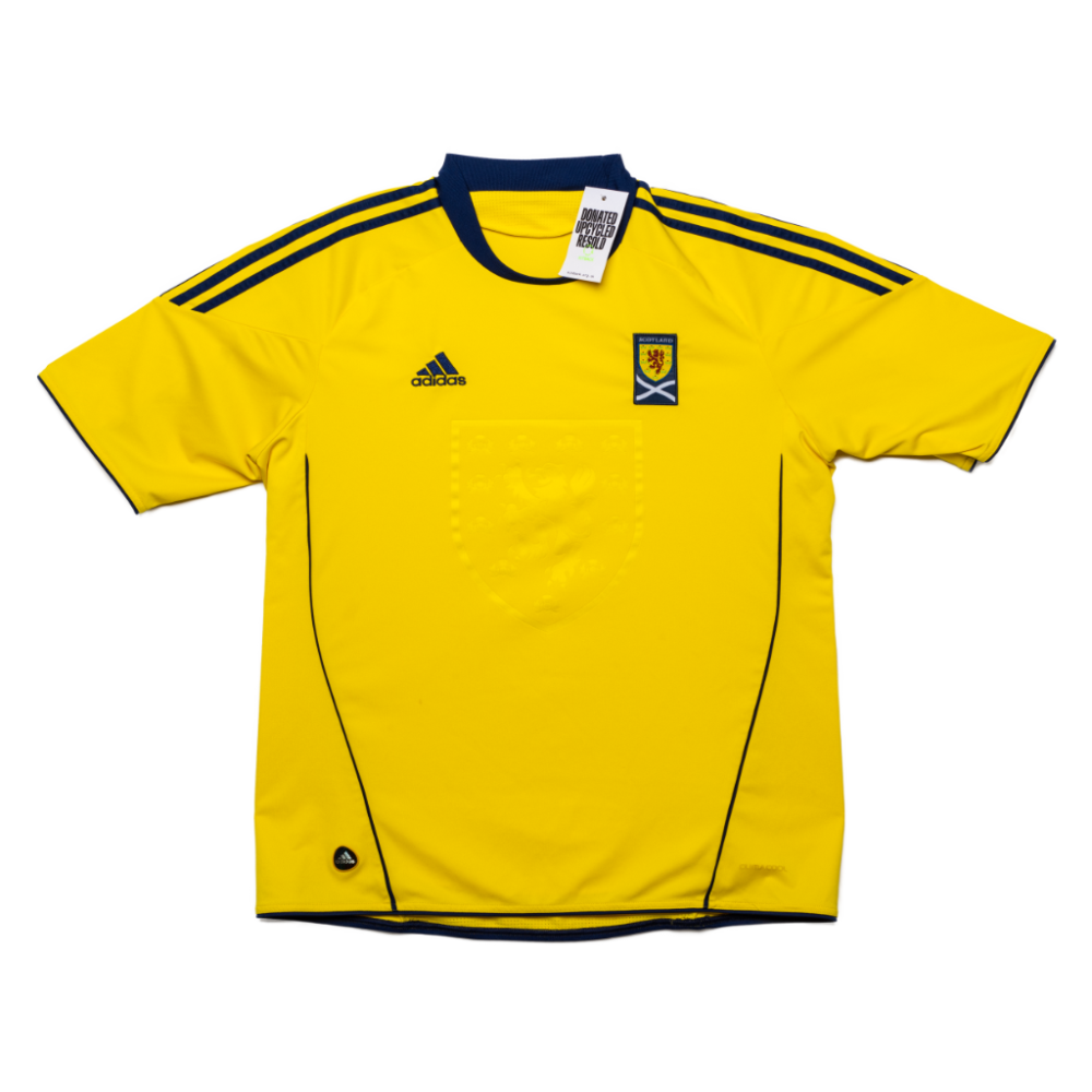 Scotland 10 Away Shirt (L)